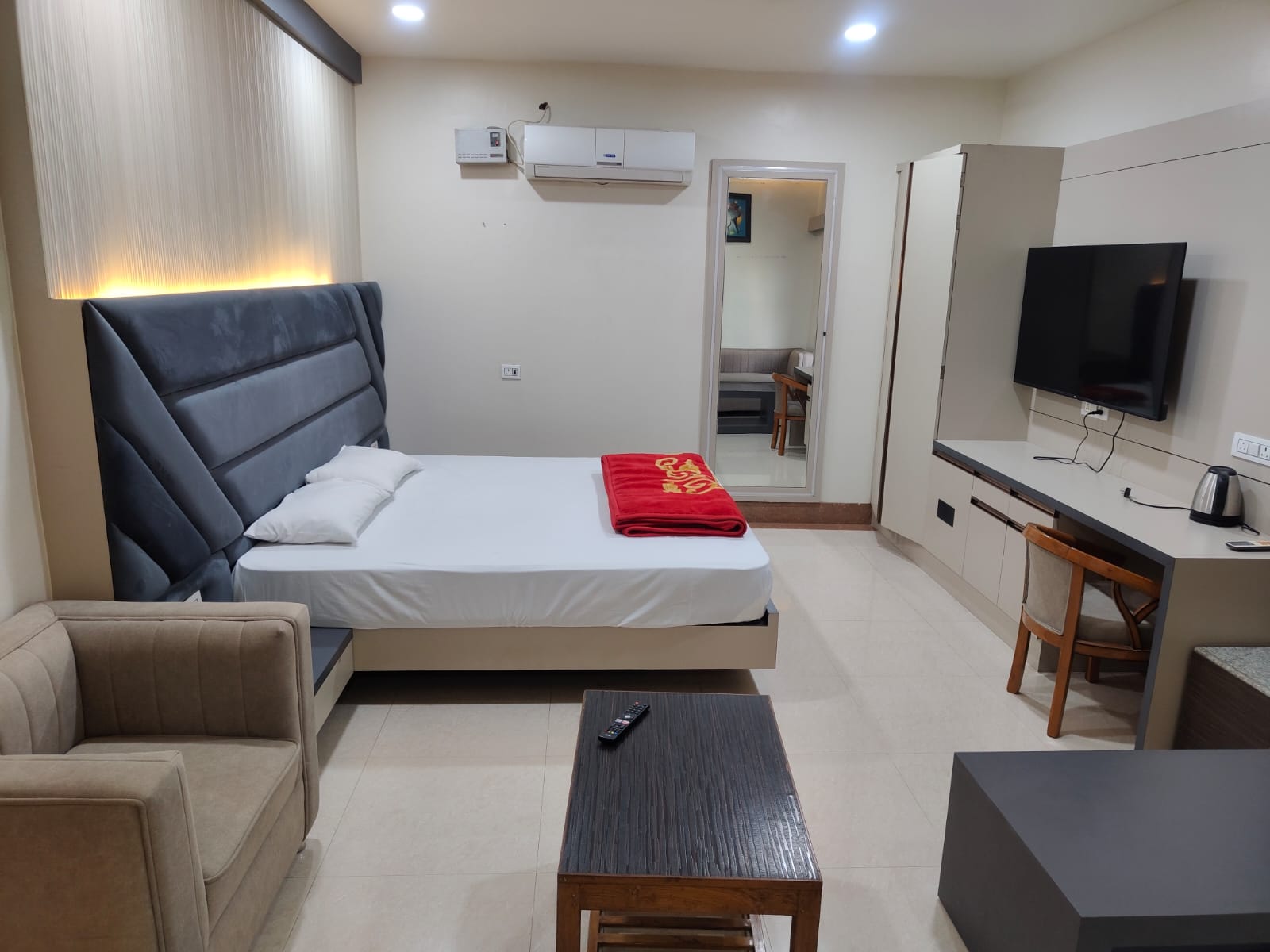 Suite Room